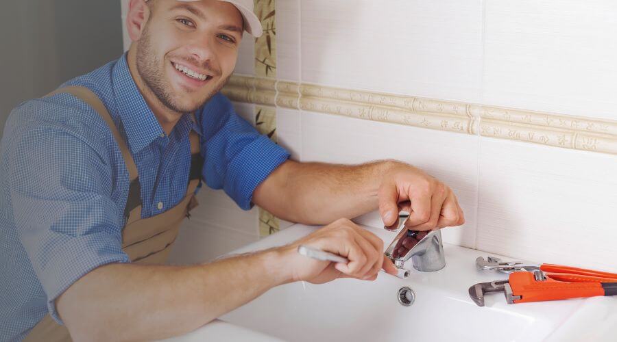 Kitchen Faucet Repair Service in Moorhead, MS